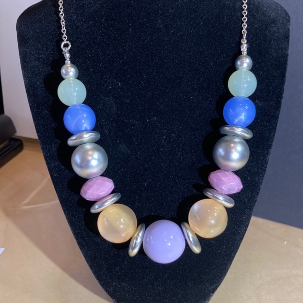 Laila Rose chunky pastel beads with silver disk beads necklace